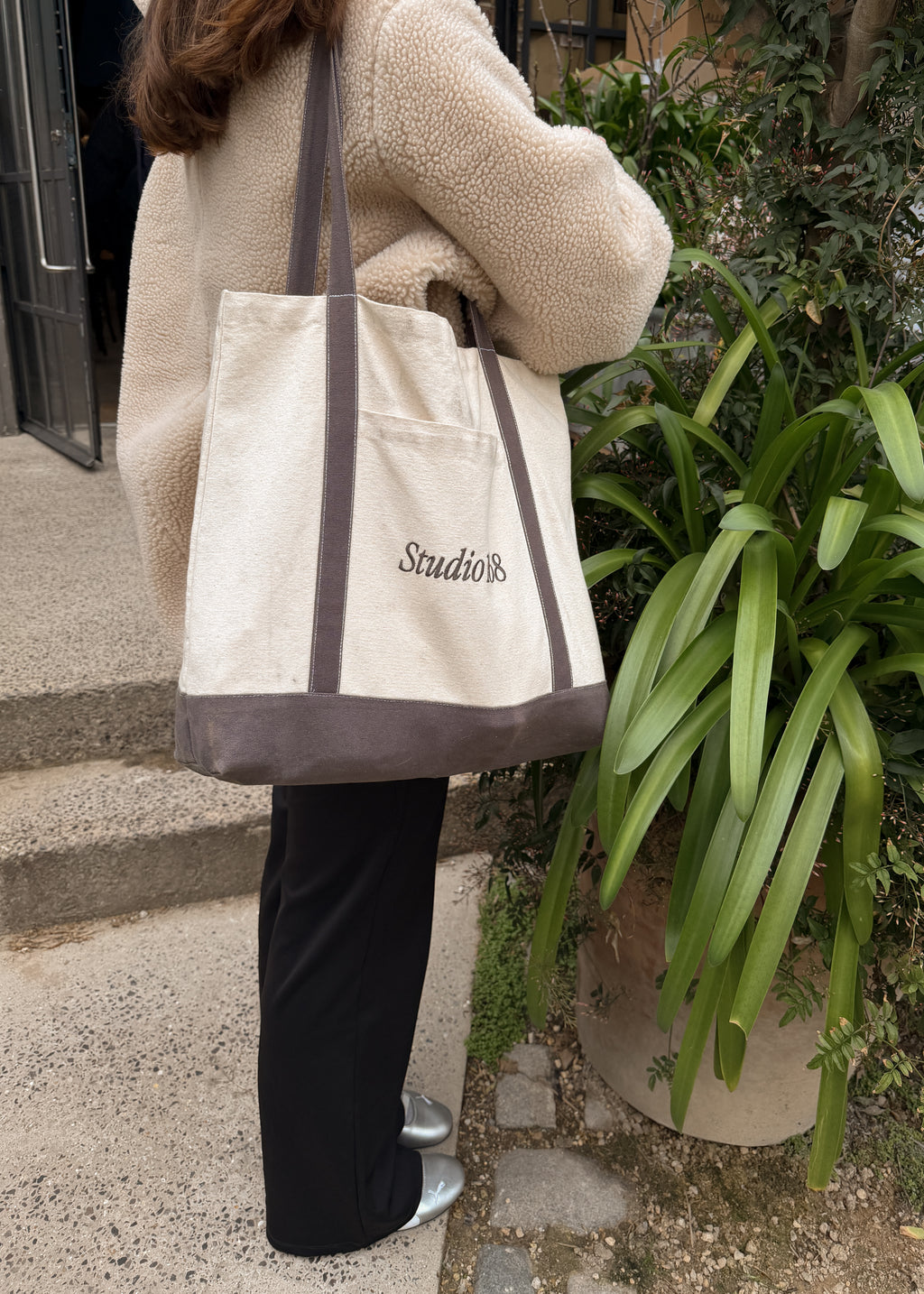Studio168 Tote