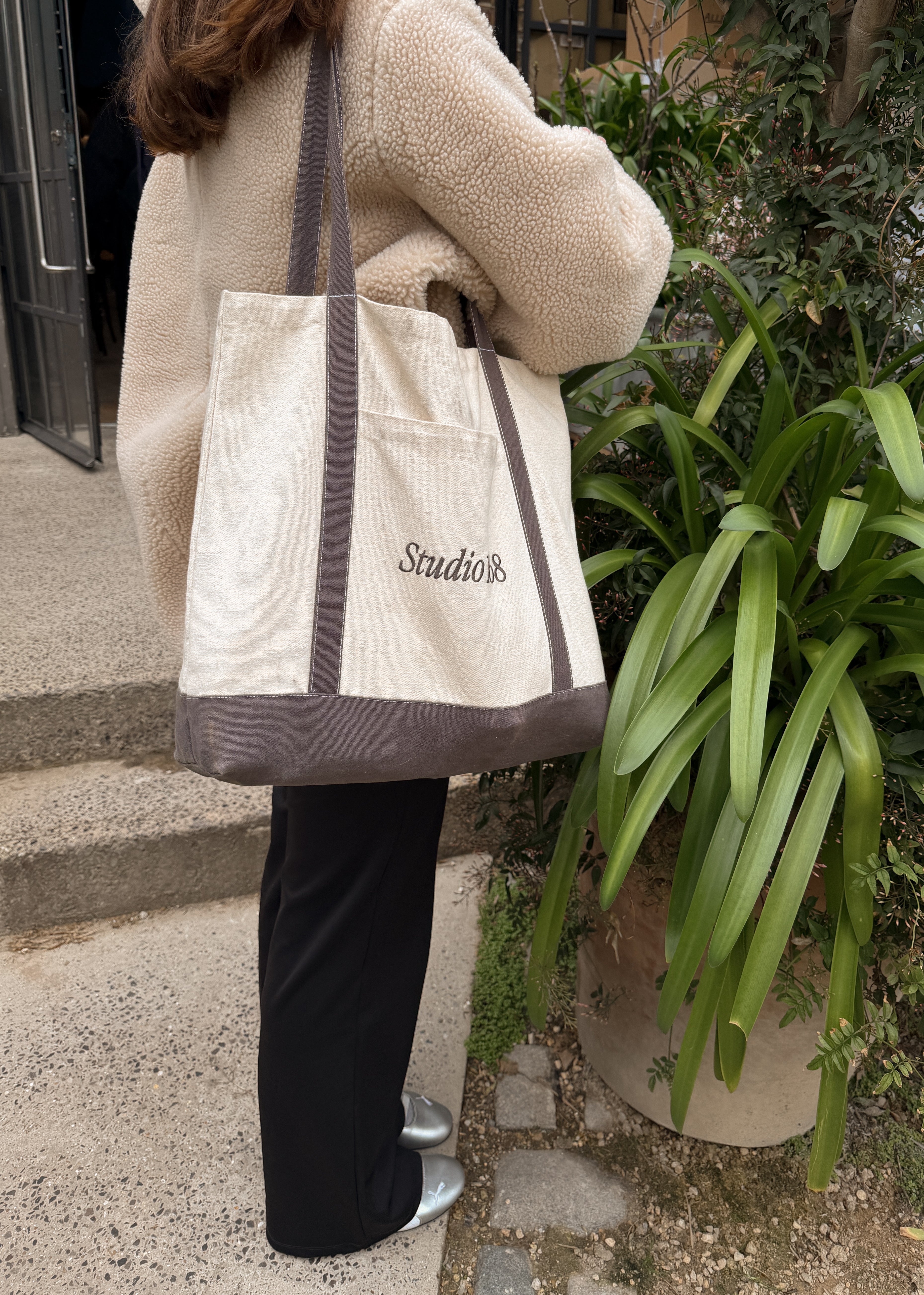 Studio168 Tote